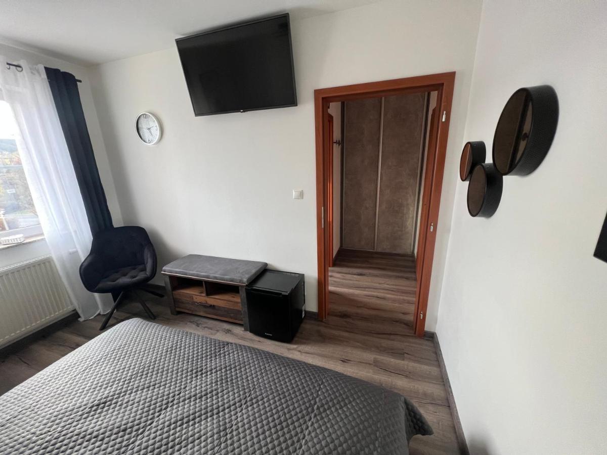 Restaurace Pyramida Hotell Karlsbad Exteriör bild